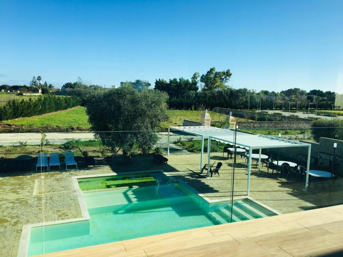 Agriturismo Tenuta Don Giovanni Melendugno Buitenkant foto