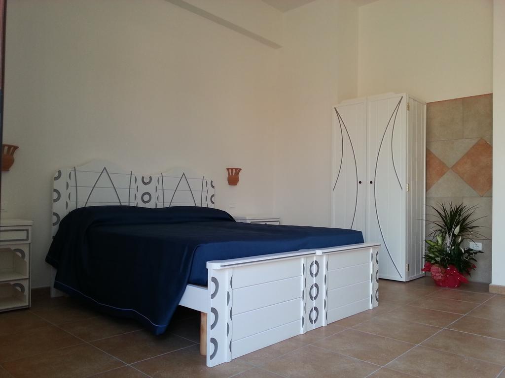 Agriturismo Tenuta Don Giovanni Melendugno Kamer foto