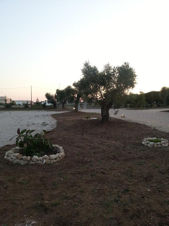 Agriturismo Tenuta Don Giovanni Melendugno Buitenkant foto